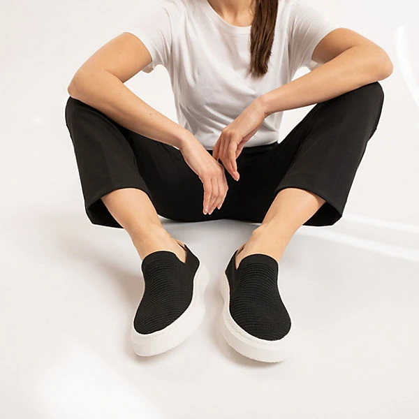 Ugg Alameda Sammy Sportliche Slipper 4 Ugg Alameda Sammy Sportliche Slipper – Bild 2